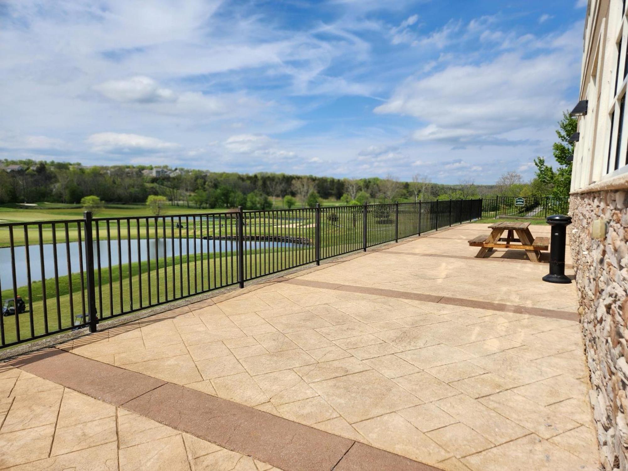 מלון Doubletree By Hilton Front Royal Blue Ridge Shadows מראה חיצוני תמונה