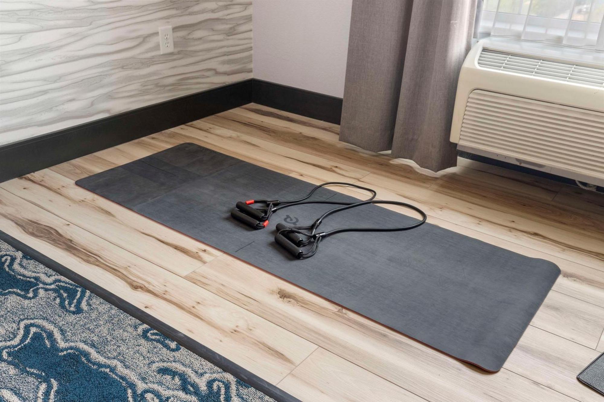 מלון Doubletree By Hilton Front Royal Blue Ridge Shadows מראה חיצוני תמונה