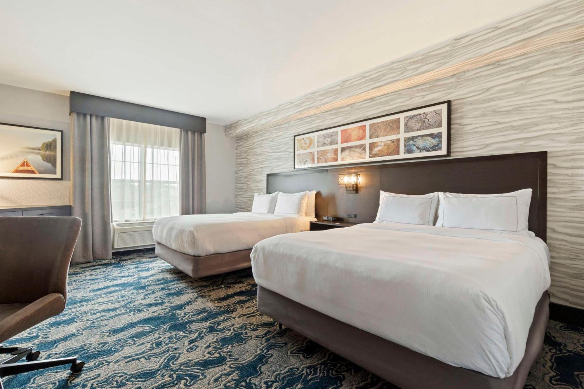 מלון Doubletree By Hilton Front Royal Blue Ridge Shadows מראה חיצוני תמונה