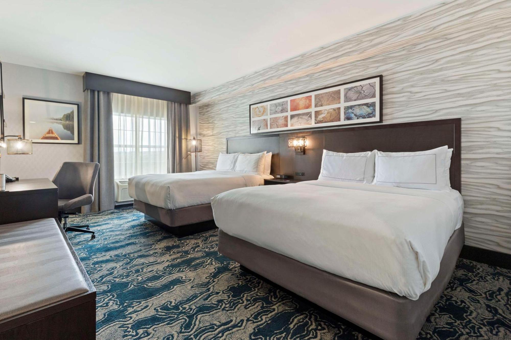 מלון Doubletree By Hilton Front Royal Blue Ridge Shadows מראה חיצוני תמונה
