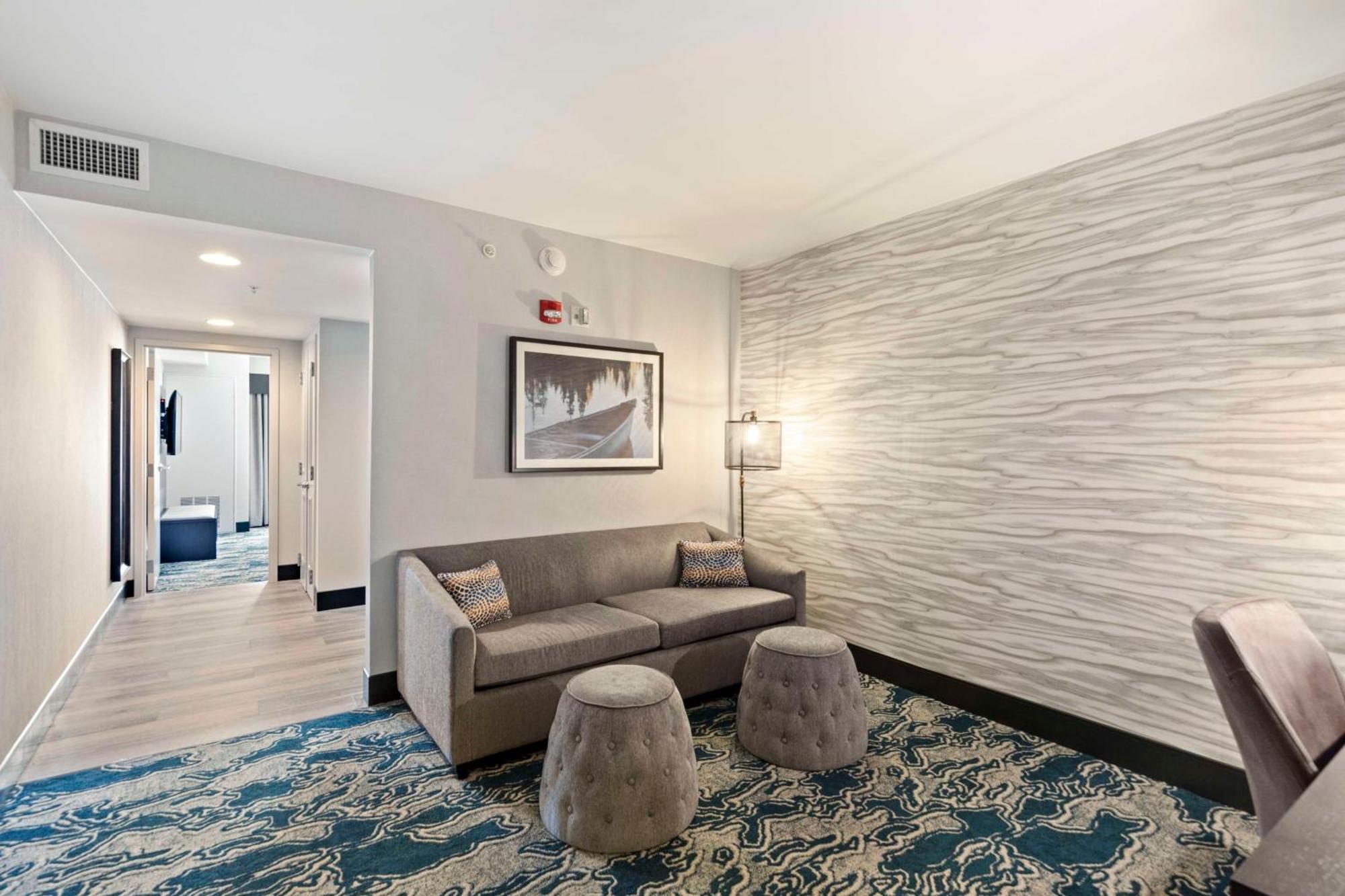 מלון Doubletree By Hilton Front Royal Blue Ridge Shadows מראה חיצוני תמונה