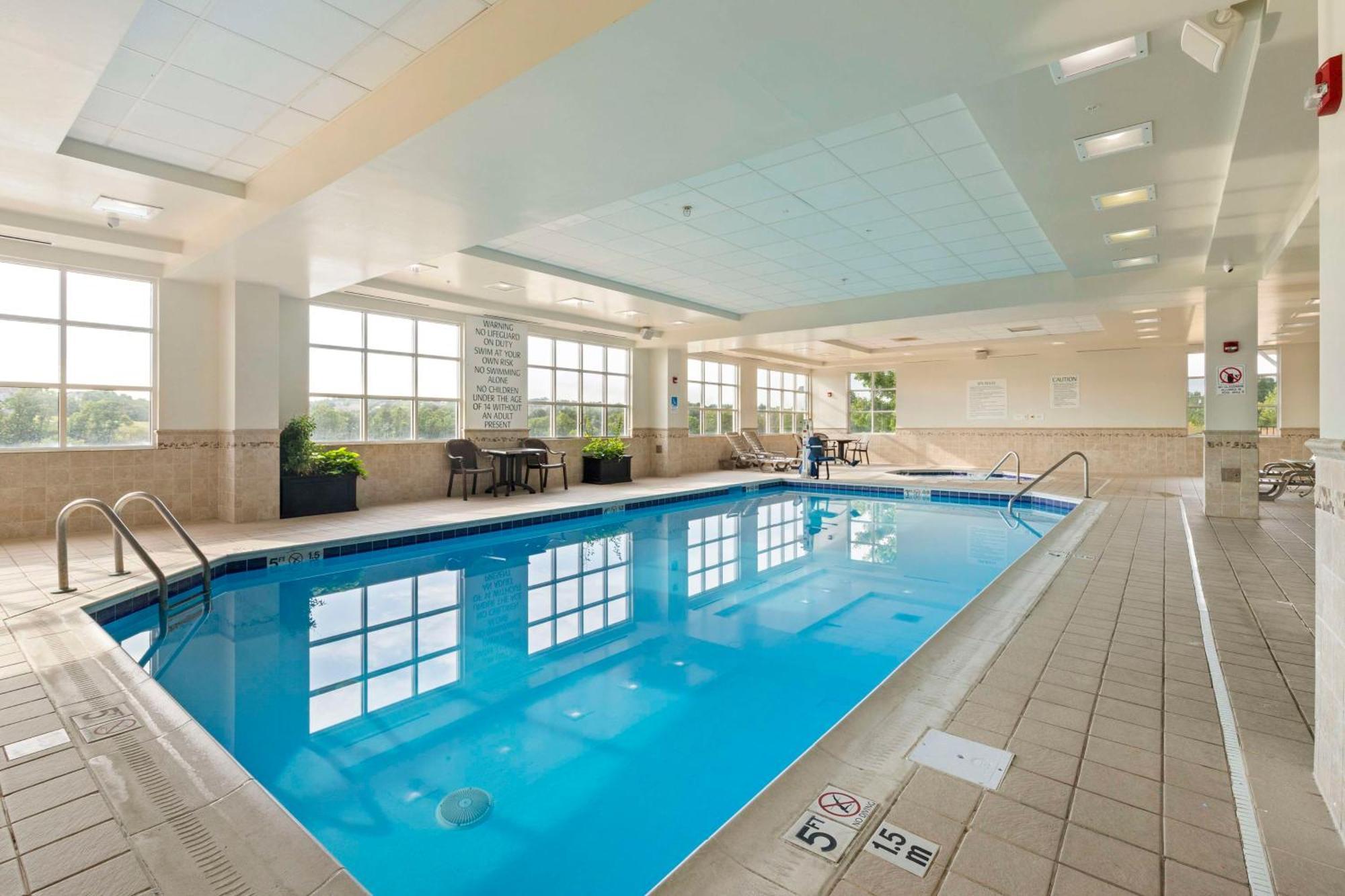 מלון Doubletree By Hilton Front Royal Blue Ridge Shadows מראה חיצוני תמונה