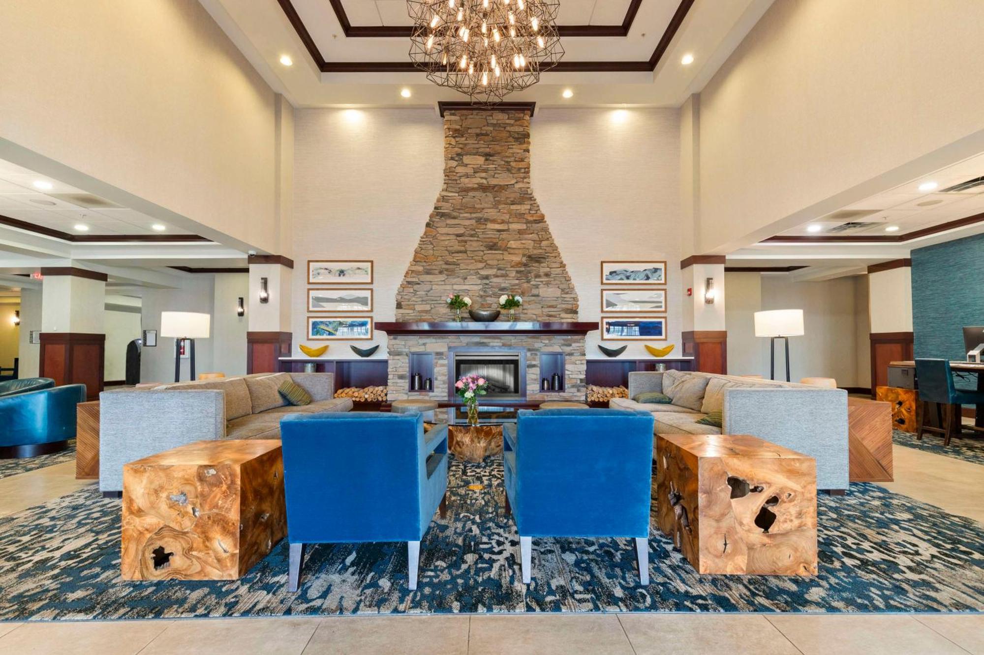 מלון Doubletree By Hilton Front Royal Blue Ridge Shadows מראה חיצוני תמונה